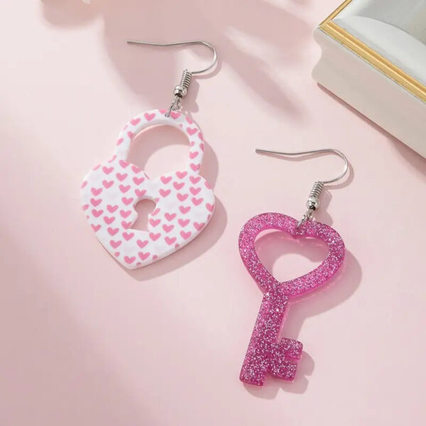 Wholesale Valentine's Day Acrylic Earrings Heart-shaped Key Lock Buckle Earrings
