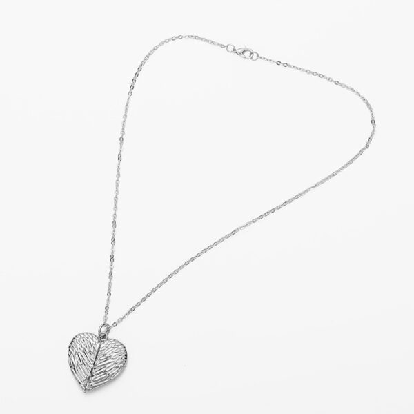 Wholesale Valentine's Day angel wings cole heart-shaped pendant necklace
