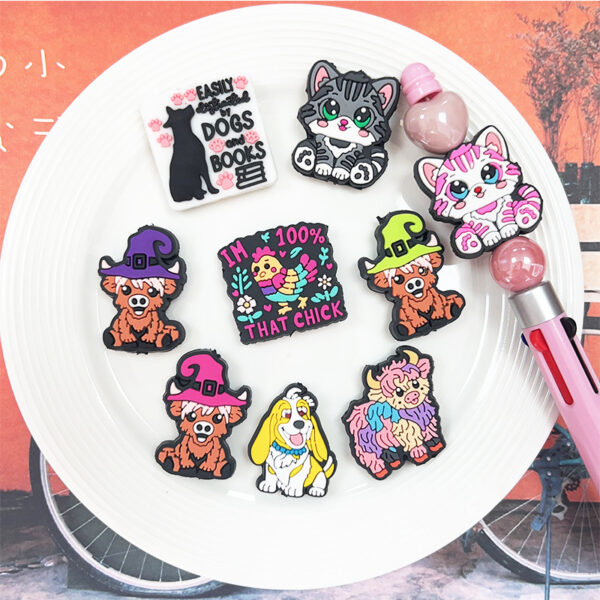 O1CN01MghQHq1t0m2TQMs78_2207248195840-0-cib Wholesale Random Easter Animal Beads DIY Focal Beads