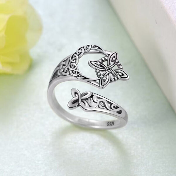 Wholesale Zinc alloy geometric cross hollow open ring