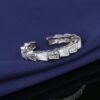 Wholesale Electroplated full diamond V shaped snake bone ring open ring