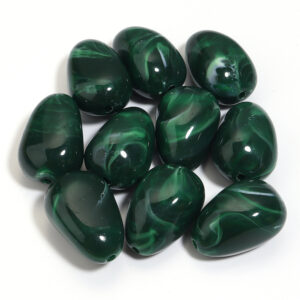 Dark green / Size: 29*20mm aperture 3mm