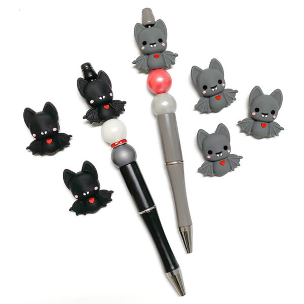 O1CN01MqL83U1mHzglNj5ZM_2220494344930-0-cib Wholesale 3D Bat Cartoon Beads Loose Focal Beads