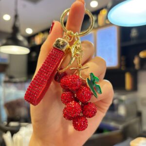 Fully rhinestone simulated grapes (red) / 5.3*3.7