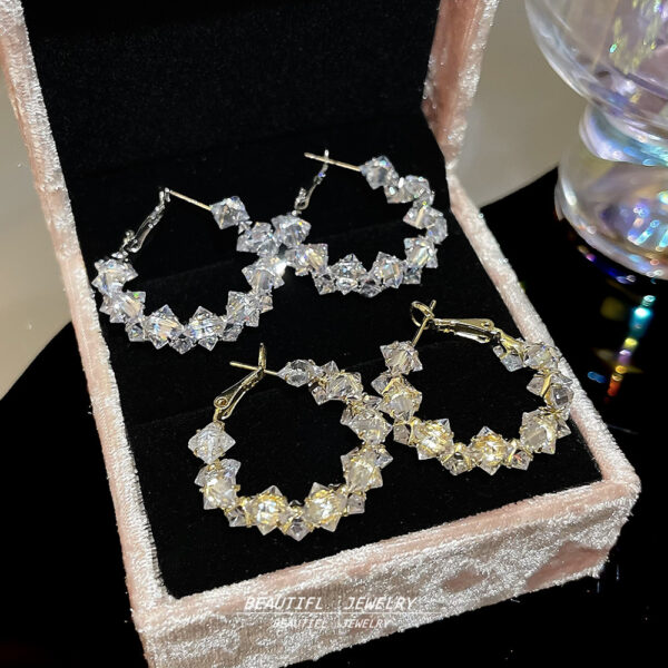 O1CN01NFMDs01h56RJy5LDm_2208251784225-0-cib Wholesale 925 Silver Needle Sparkling Zircon Crystal Hoop Earrings Luxury Earrings Niche
