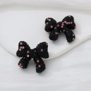 Black powder / Colored soft clay full diamond bow height * width 28 * 29mm
