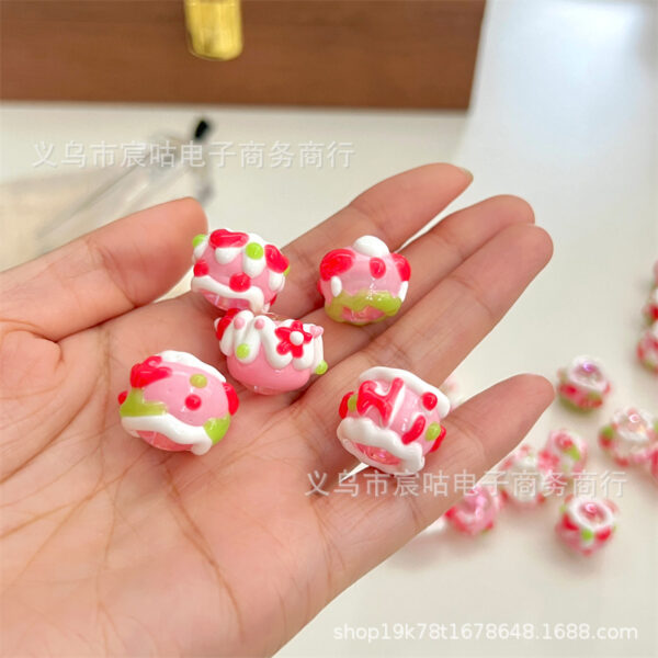 O1CN01Ndzqv01g1bhzXYCsu_2215525424082-0-cib Wholesale pink series heavy oil hand-painted beads loose beads mixed DIY handmade beaded material mobile phone chain pendant accessories