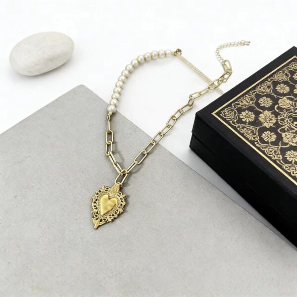 Wholesale Thorn Gold Love Pearl Cuban Chain Necklace