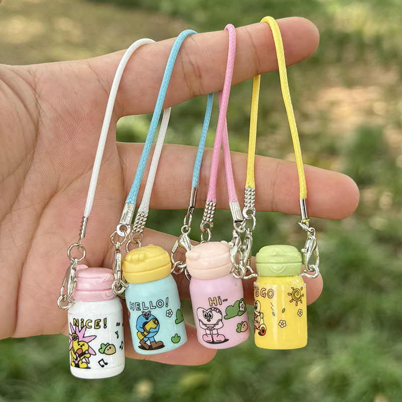 Wholesale Mini kettle thermos c pendant cute small bottle doll aessories