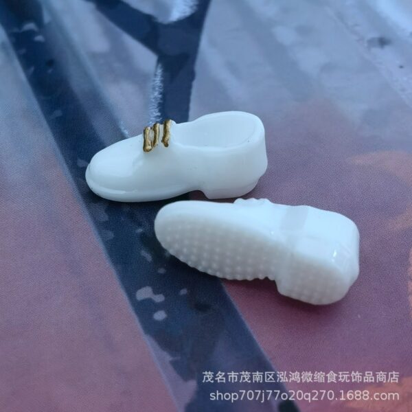 Wholesale Dollhouse Mini Simulation Leather Shoes Doll Accessories