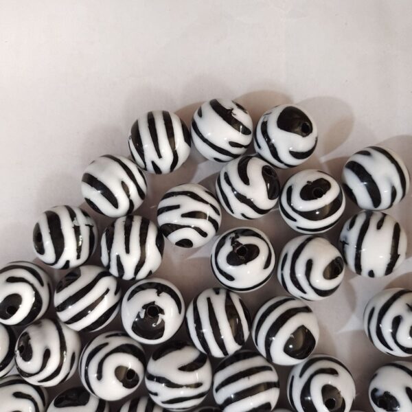O1CN01Nra2x91QErI9a5iIE_2201245431945-0-cib Wholesale 5PCS 20mm Acrylic Zebraprint Printed Bead