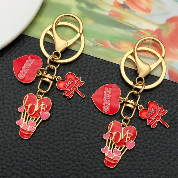 Wholesale Valentine's Day Oil Dripping Red Heart Love Hot Keychain