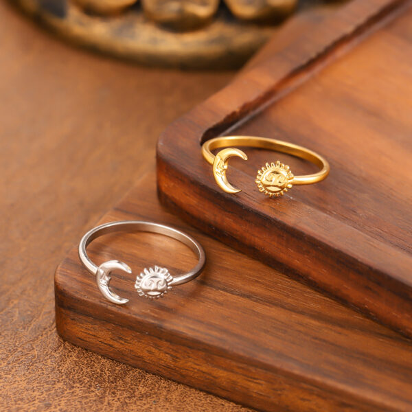 O1CN01O7FRC71OW99AEeKNy_2214141111712-0-cib Wholesale Star, moon, and heart-shaped Valentine's Day ring