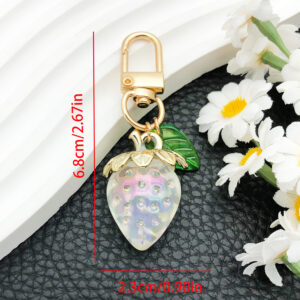 ER939-1 a transparent white strawberry U-shaped door key chain -9g