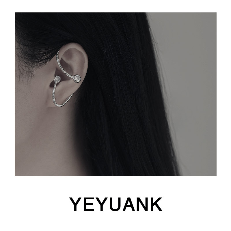 Wholesale Irregular Line Zircon Inlaid Ear Cu