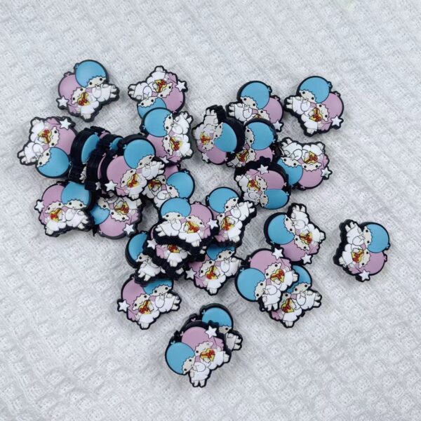 O1CN01OGFx9U2FO3aXK9UEk_2216349148869-0-cib Wholesale 10PCS Silicone Cartoon Beads OLY Exclusive