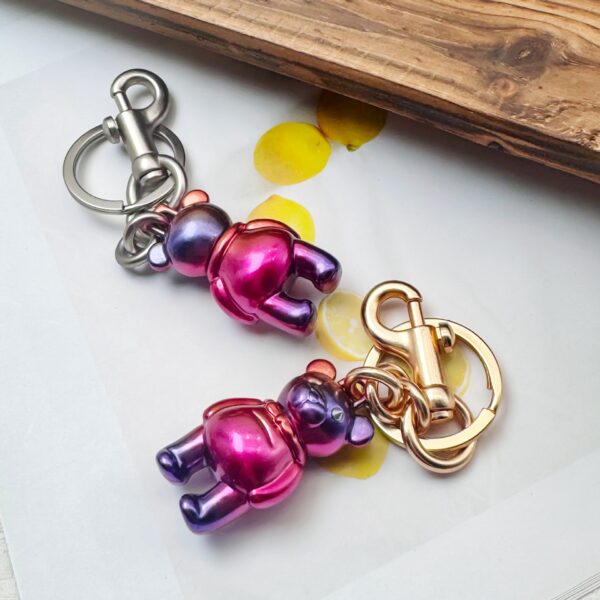 Wholesale Colorful Metal Gradient Bear Keychain