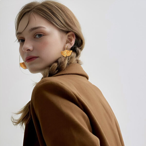 Wholesale Golden Ginkgo Leaf Alloy Leaf Earrings