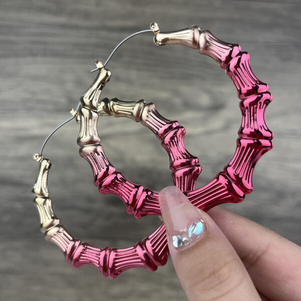 Wholesale Valentine's Day gradient heart-shaped circle earrings