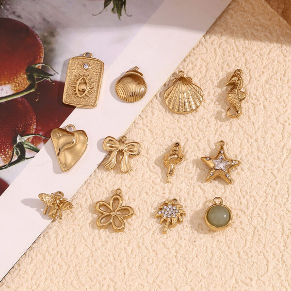 O1CN01OSU2Z42AUrUMQh9od_2213308878207-0-cib Wholesale DIY Niche Style Unique Creative Jewelry Aessories Stainless Steel Plated with 14K Gold Ocean Smiley Face Pendant