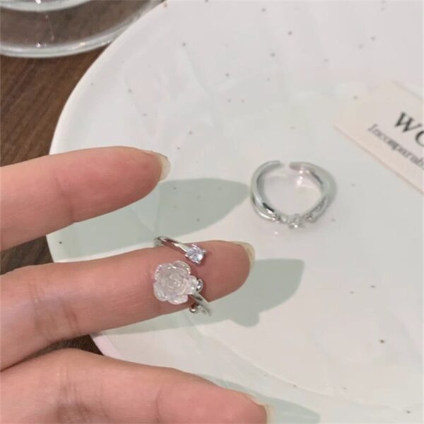 O1CN01Ob6YL81l5KxCBVFNf_2216005864767-0-cib Wholesale Four star retro geometric blue star earrings