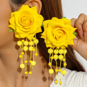 27531-ear-yellow