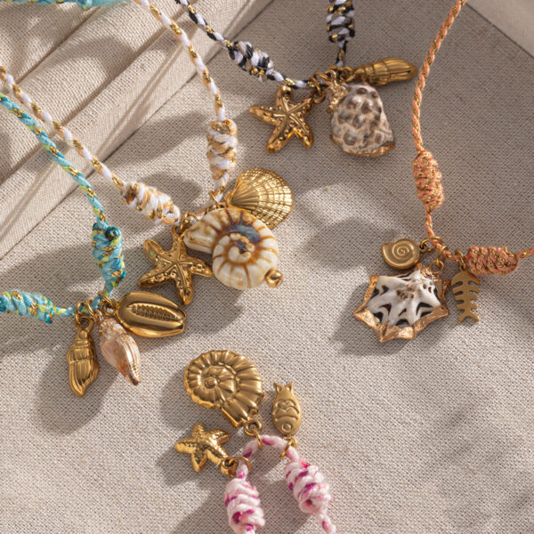 Wholesale Taina's New Creative Ocean Series Stainless Steel Bracelet Girls Ceramic Conch Titanium Steel Pendant Shell Hand Jewelry