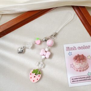 25b36 wooden strawberry pendant (pink)