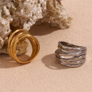 Wholesale Stainless steel 18K gold plated irregular braided and intertwined closed ring