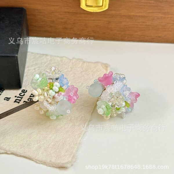 O1CN01PIc1NS1g1bneqcaCV_2215525424082-0-cib Wholesale Pink and Green Fresh Flower Cluster Clay Through-Hole Beads DIY