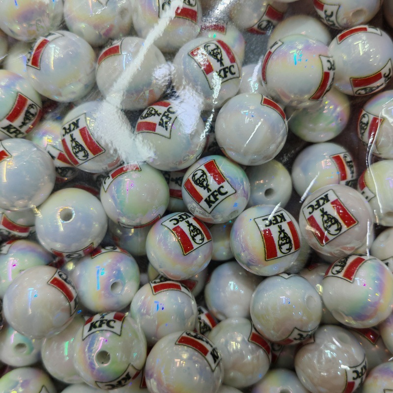 Wholesale vertical hole plated UV color M letter circular Acrylic Beads OLY Exclusive