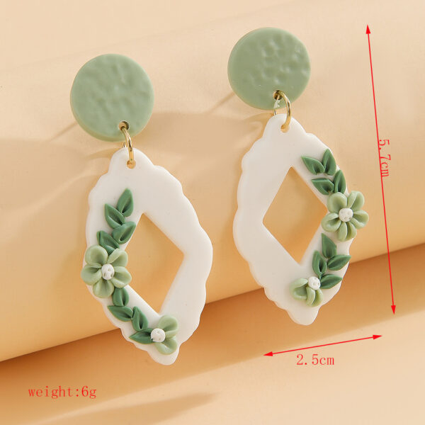 Wholesale Handmade Girl Forest Flower Soft Ceramic Earrings