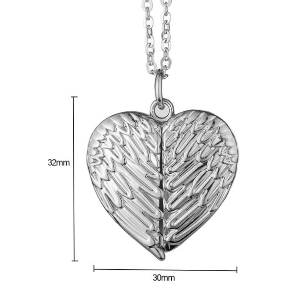 Wholesale Valentine's Day angel wings cole heart-shaped pendant necklace
