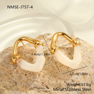 NMSE-J757-4 White Earrings / 18K