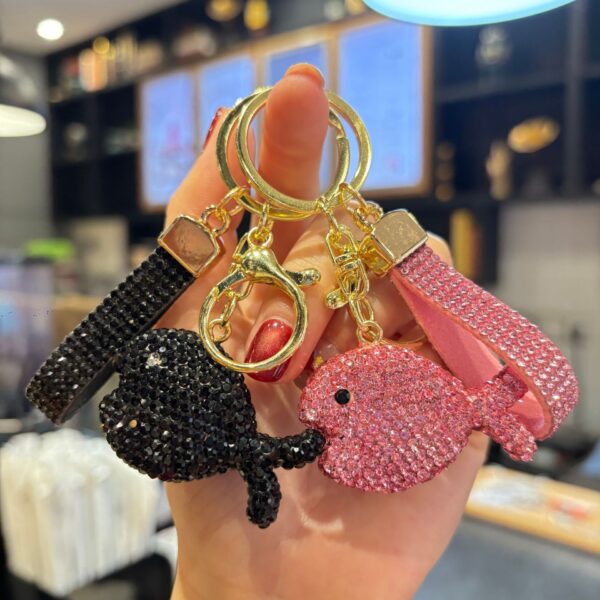 Wholesale Cute Full Rhinestone Multicolor Small Fish Keychain