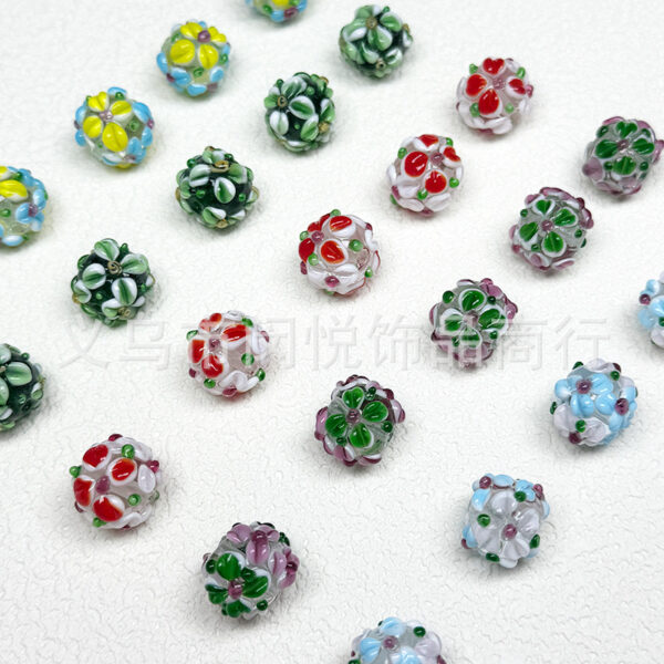 Wholesale petals and many DIY beads