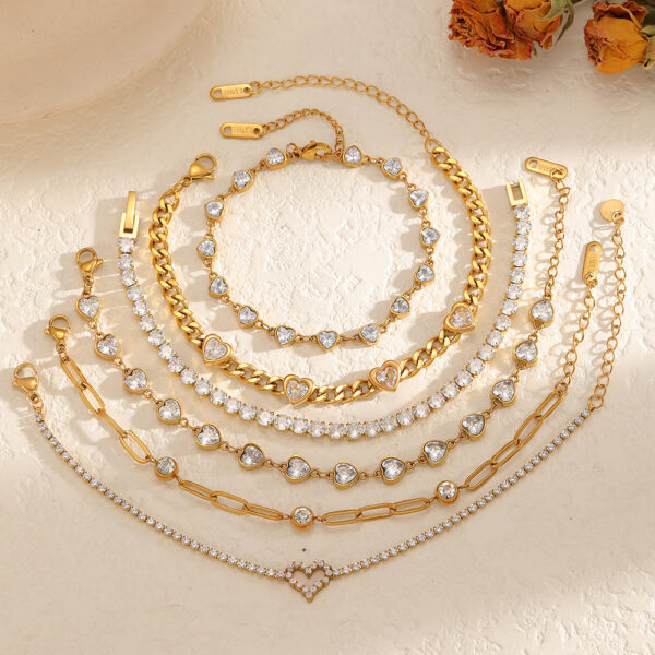 Wholesale Diamond-encrusted stainless steel bracelet, versatile, subtly luxurious, and high-end; 18k gold titanium steel bracelet, colorfast.