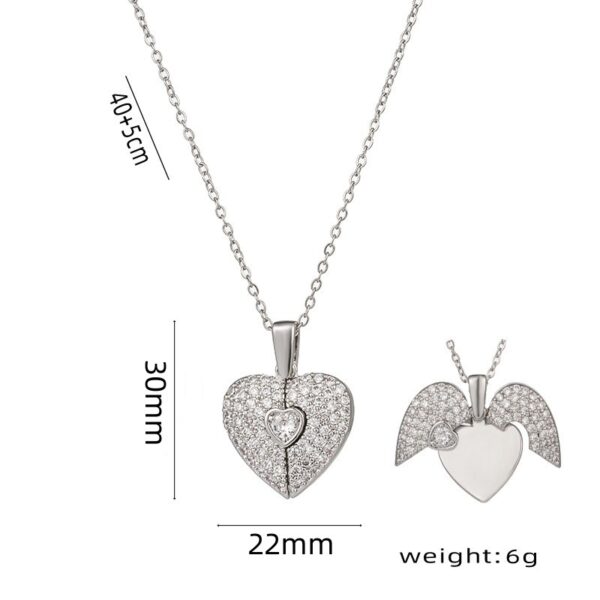 Wholesale Open and close heart-shaped wing pendant titanium steel necklace
