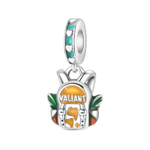 Pac2116-adventurer backpack charm