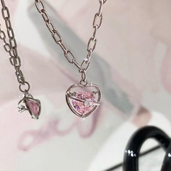 O1CN01QxNfzB2MNKECGUUe6_2208443039815-0-cib Wholesale Valentine's Day pink diamond heart zircon necklace