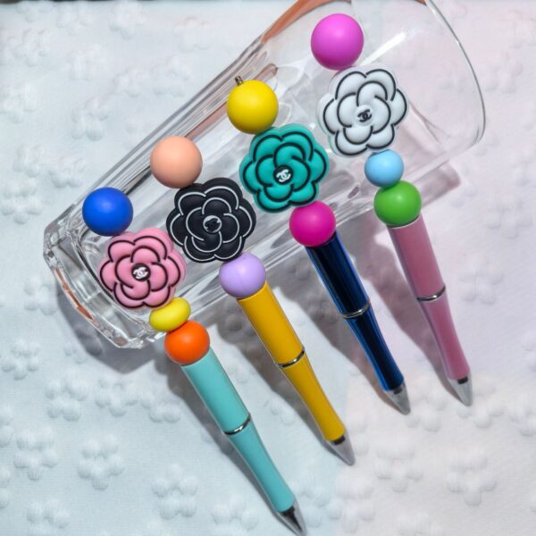 Wholesale 2D Multiple Colors  Creative Flower Cartoon Silicone Beads DIY Beads 10pcs/pack OLY Exclusive