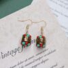 Wholesale handmade niche earrings, retro, elegant, and simple earrings, delicate stud earrings