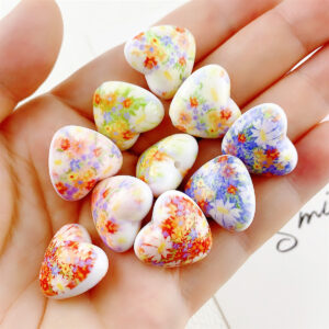 Randomly mixed colors / 20*18mm*2.0 hole