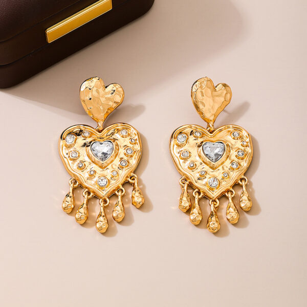 Wholesale Valentine's Day heart-shaped tassel diamond earrings