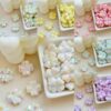 Wholesale 10pcs UV Macaron Four Leaf Flower Acrylic Beads