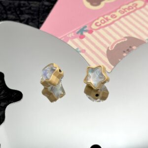 Light orange / 12*10.4mm, hole about 1.8mm