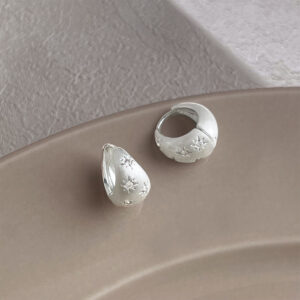 Brushed star zircon-silver