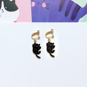 Black fat cat, a pair of ear clips