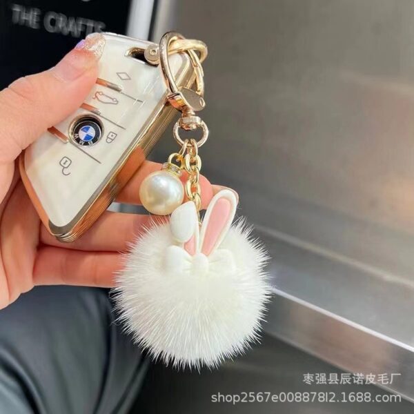 Wholesale Pink and white cute furball rabbit keychain