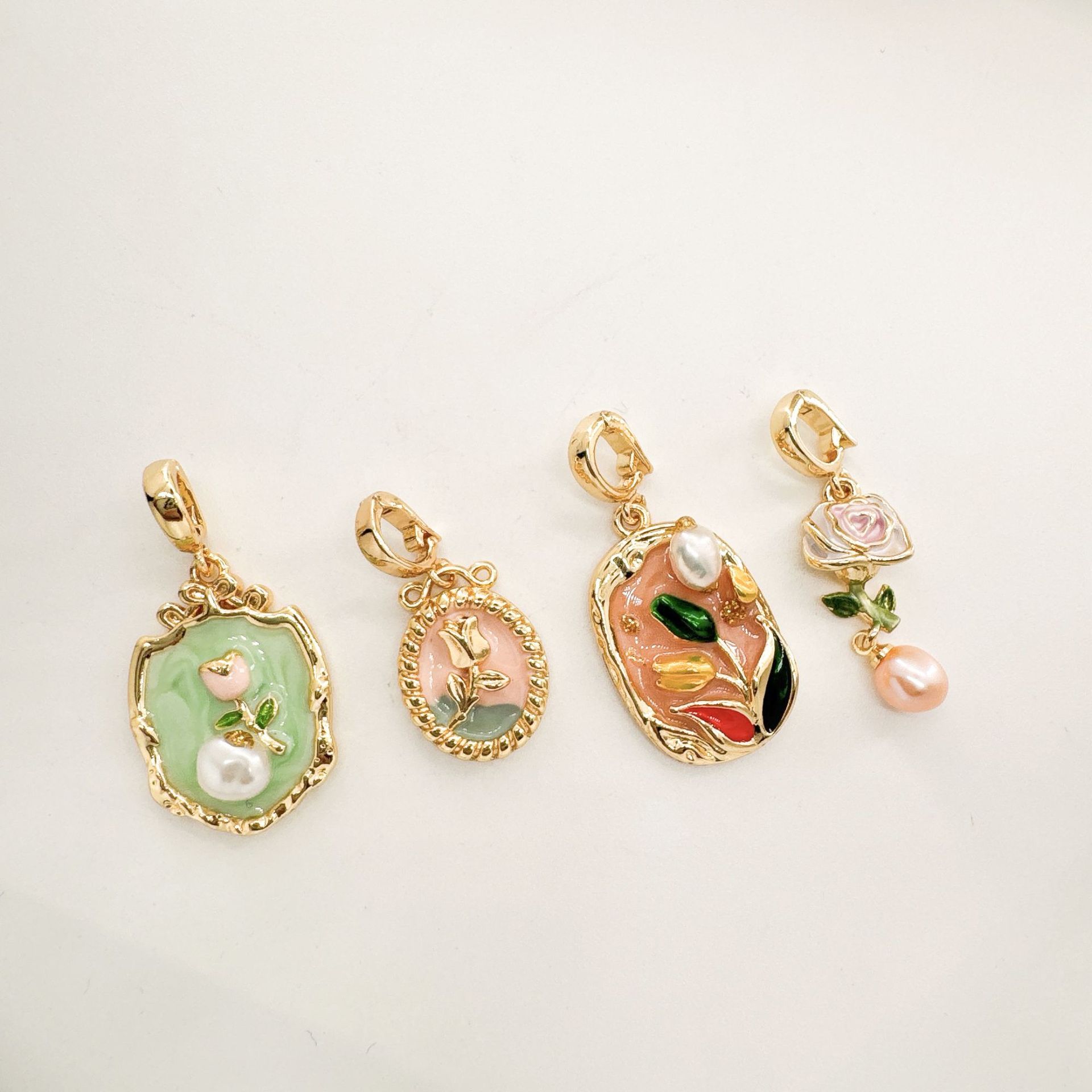 Wholesale 18K Copper Gold Plated Handmade Oil Painting Traditional Enamel Inlaid Natural Pearl Pendant
